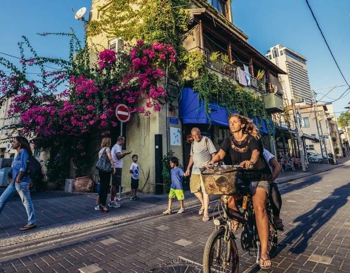 Shalom Shabazi Street, Tel Aviv (c) Shutterstock. Used with permission.