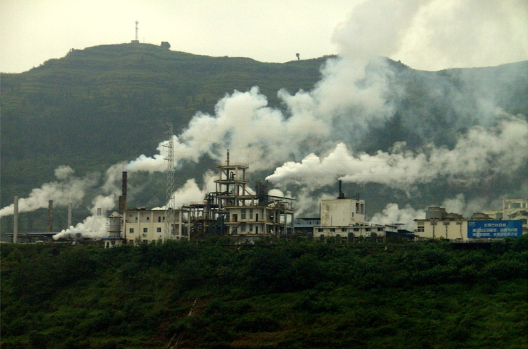 effects of globalization on air pollution in china essay