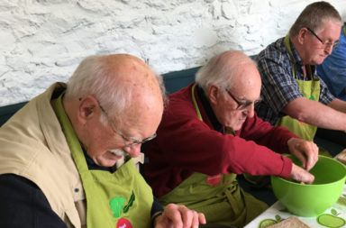 Workshop for older men around cooking