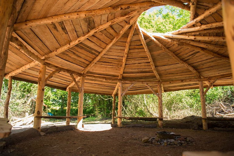 permaculture roundhouse