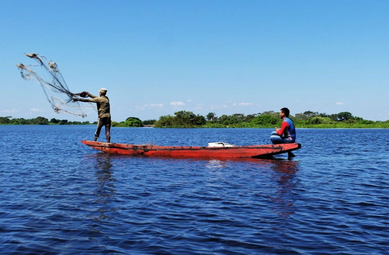 artisanal fishing in Colombia