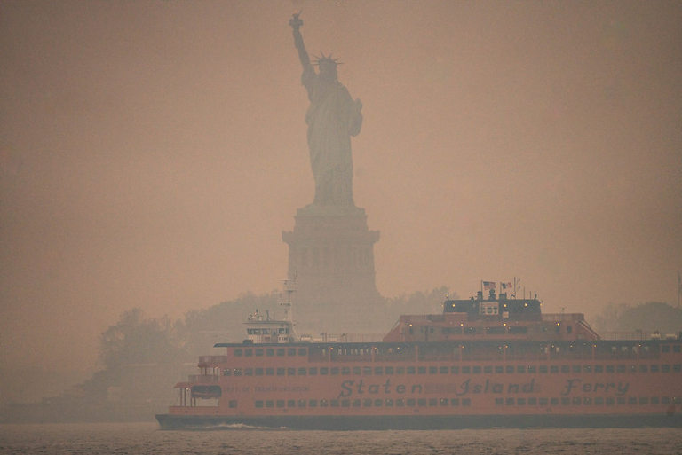 New York under wildfire smoke