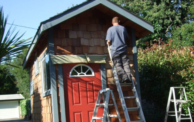 Amanda's tiny house being sealed