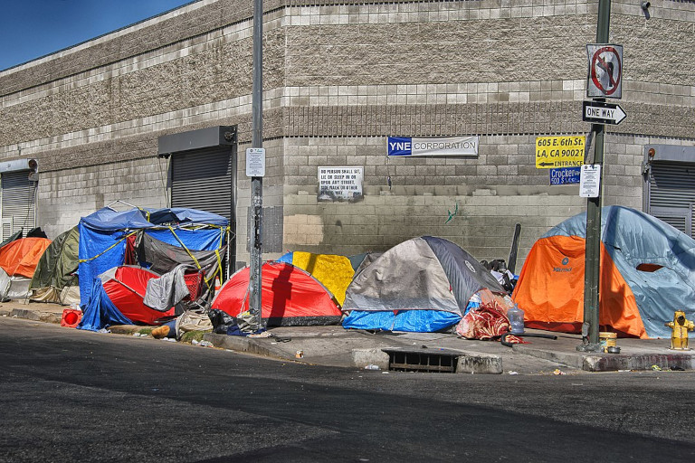 Homeless tents in Los Angeles