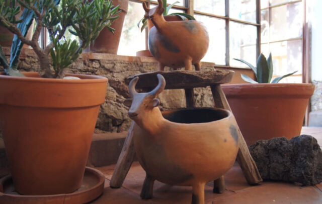 Zipiajo handmade pottery