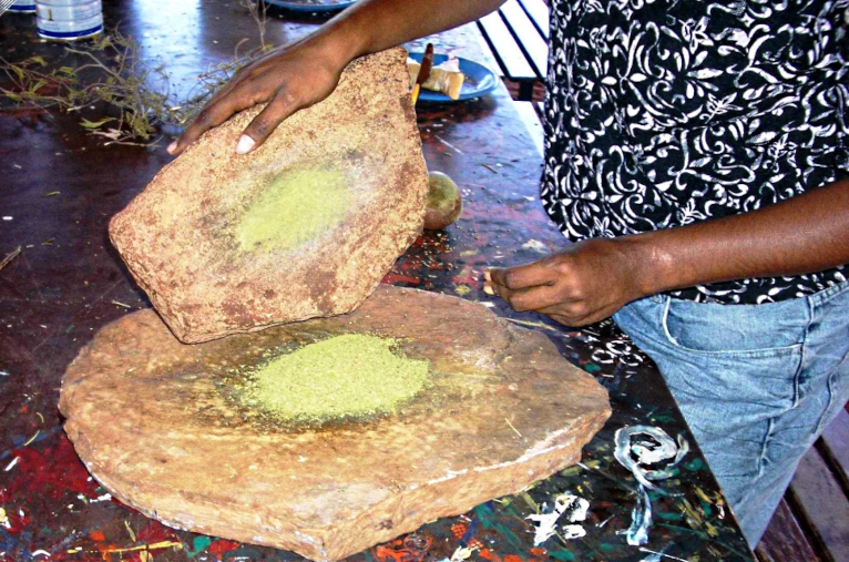 Australian aboriginal grain grinding